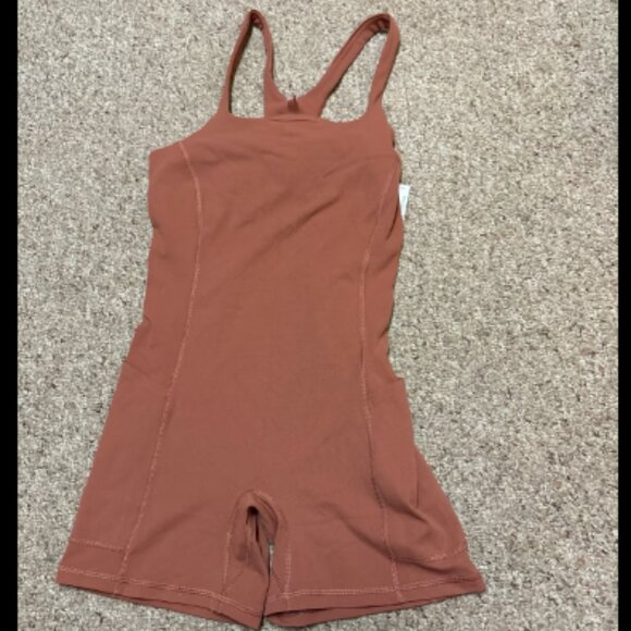 FREE PEOPLE FP MOVEMENT NEVER BETTER RUNSIE CLAY ONE PIECE WORK OUT M - Picture 7 of 10